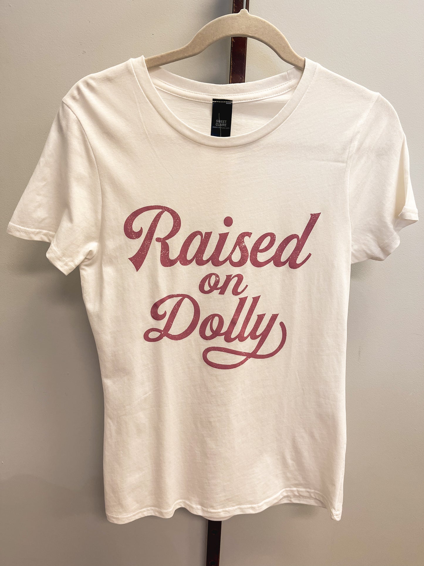 Dolly Tee